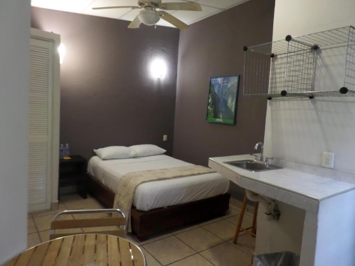 Uke Inn Hotel & Suites Xamaipak Tuxtla Gutiérrez Eksteriør billede